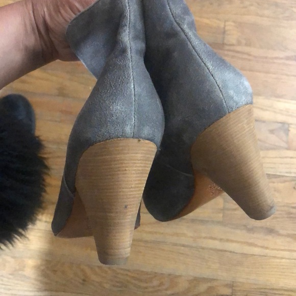 MATT BERNSON GRAY SUEDE ANKLE BOOTS - Picture 6 of 9